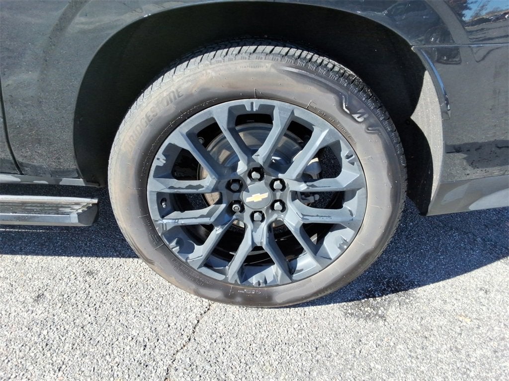 2023 Chevrolet Suburban High Country