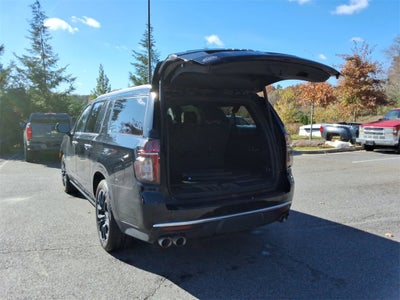 2023 Chevrolet Suburban High Country