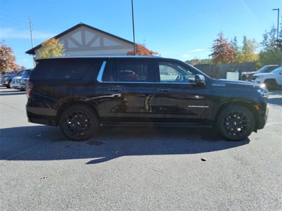 2023 Chevrolet Suburban High Country