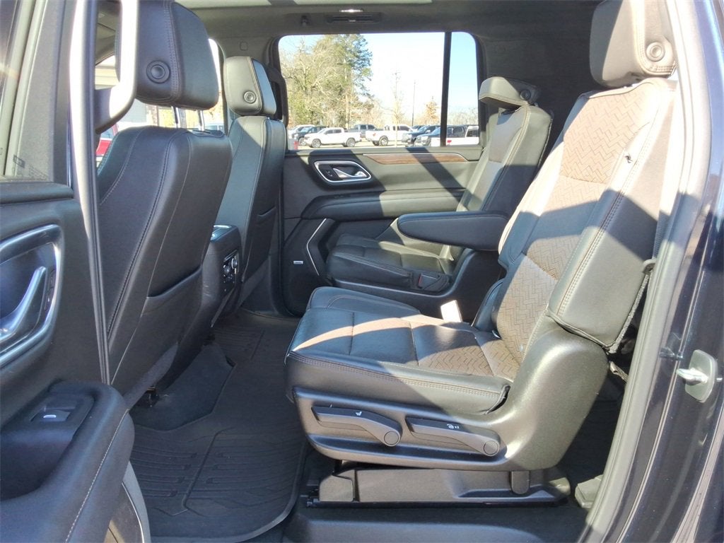 2021 Chevrolet Suburban High Country