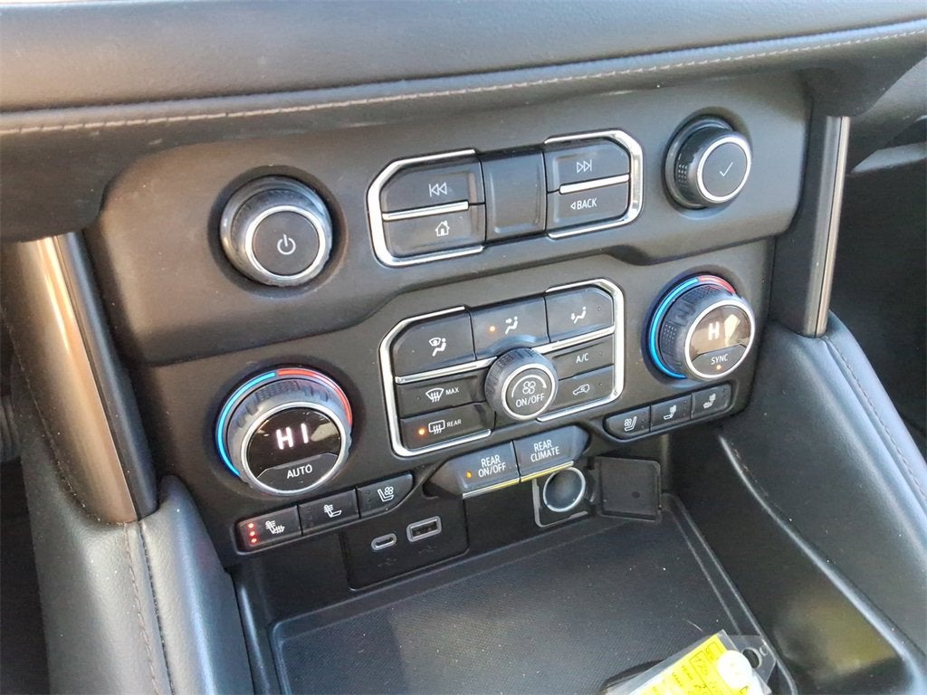 2021 Chevrolet Suburban High Country