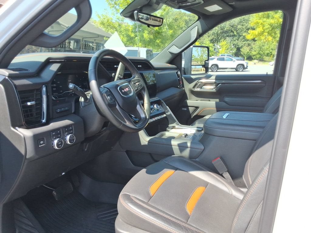 2025 GMC Sierra 2500 HD AT4