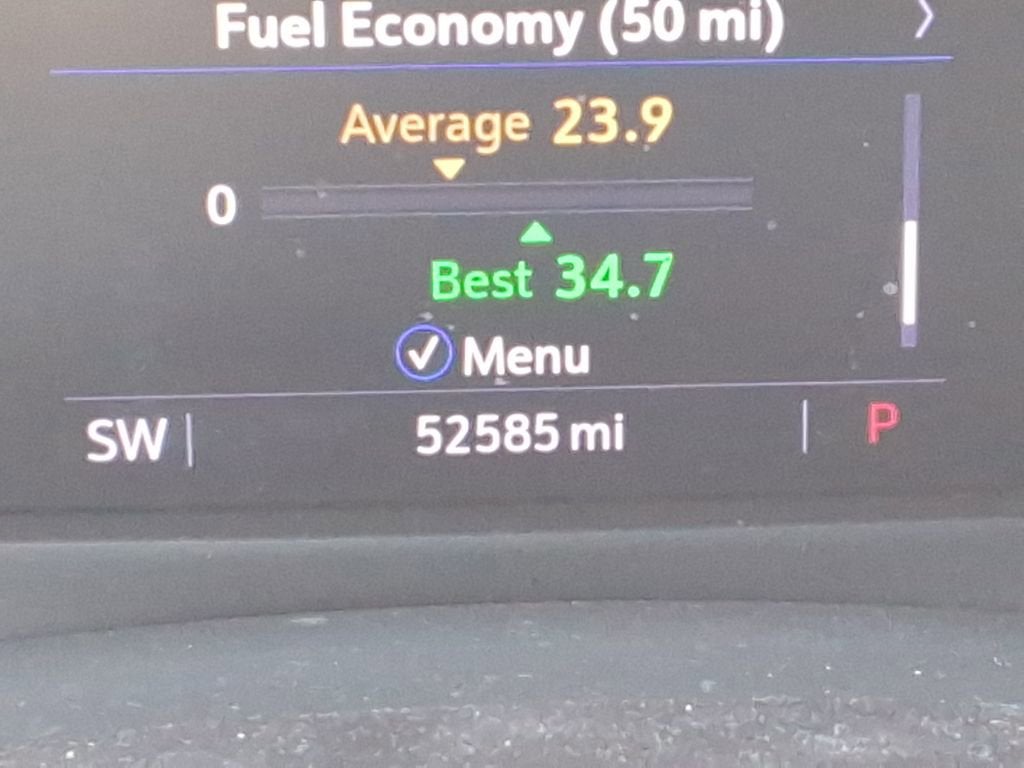 2021 Cadillac XT4 FWD Premium Luxury