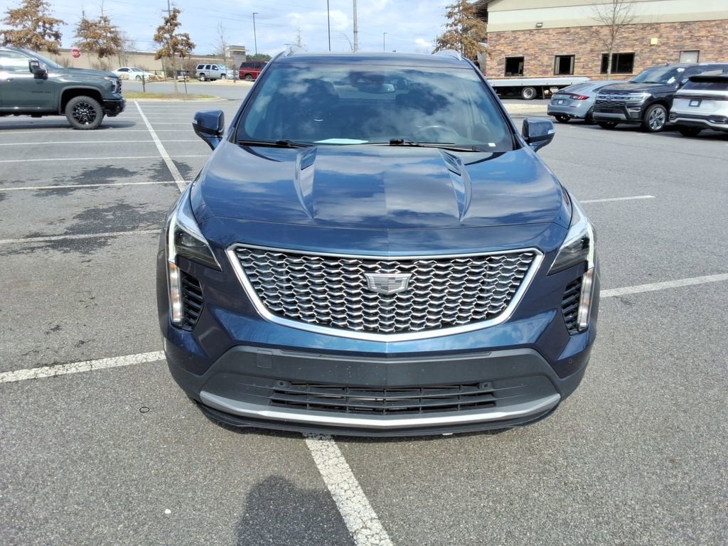 2021 Cadillac XT4 FWD Premium Luxury