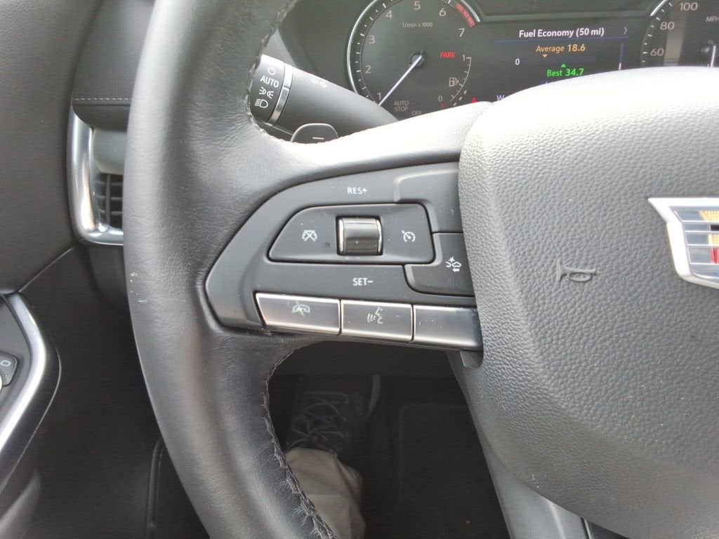 2021 Cadillac XT4 Premium Luxury