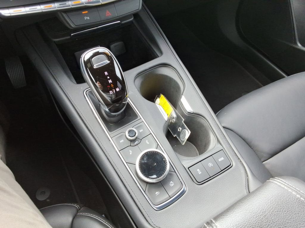 2021 Cadillac XT4 Premium Luxury