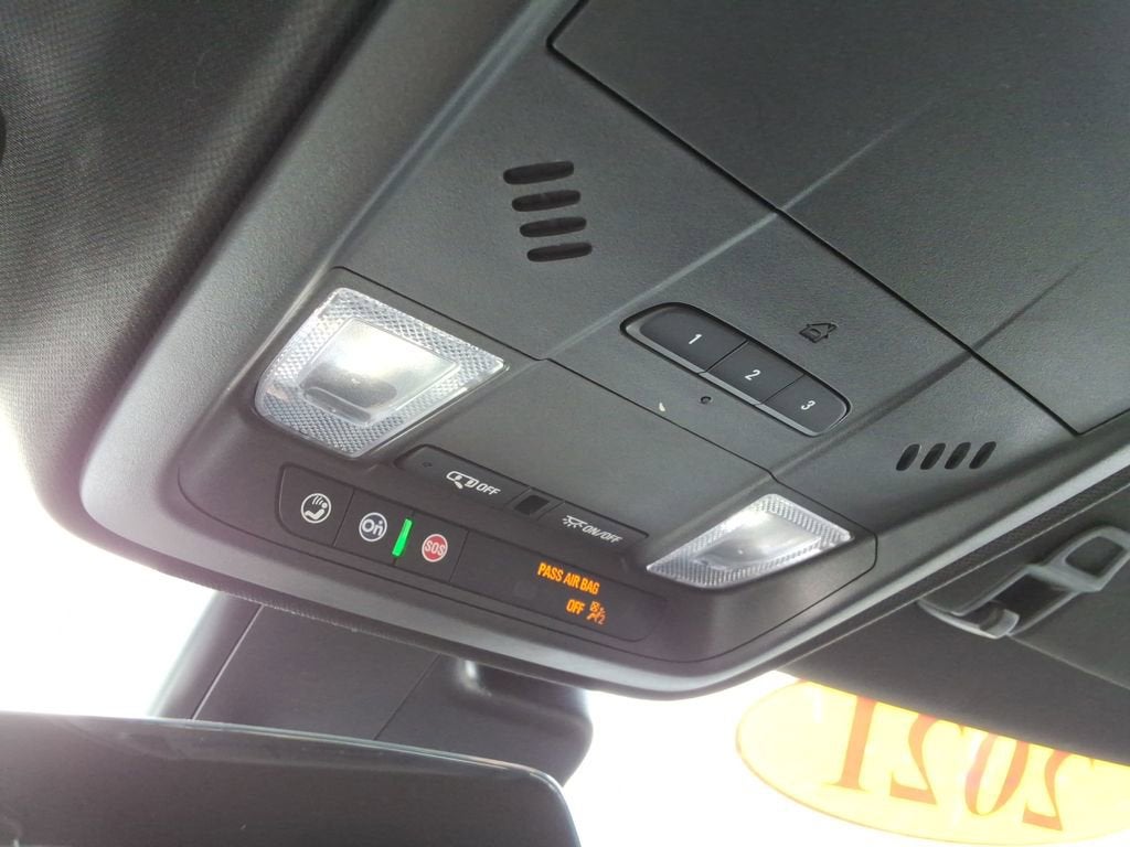 2021 Cadillac XT4 Premium Luxury