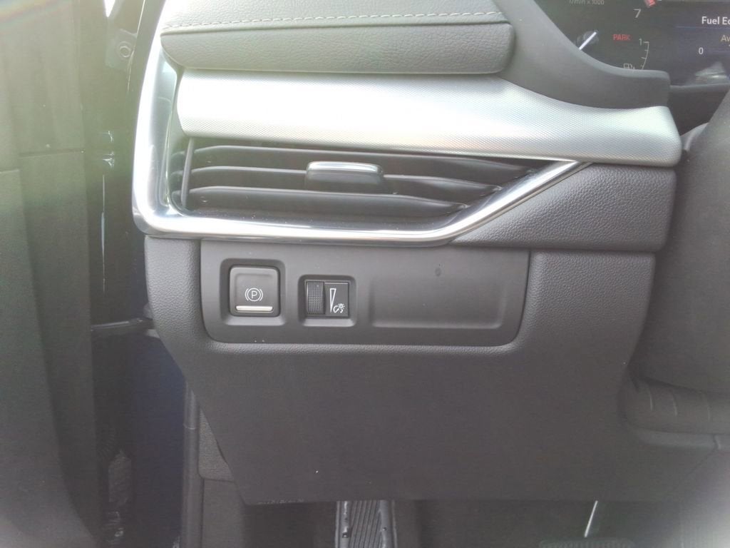 2021 Cadillac XT4 Premium Luxury