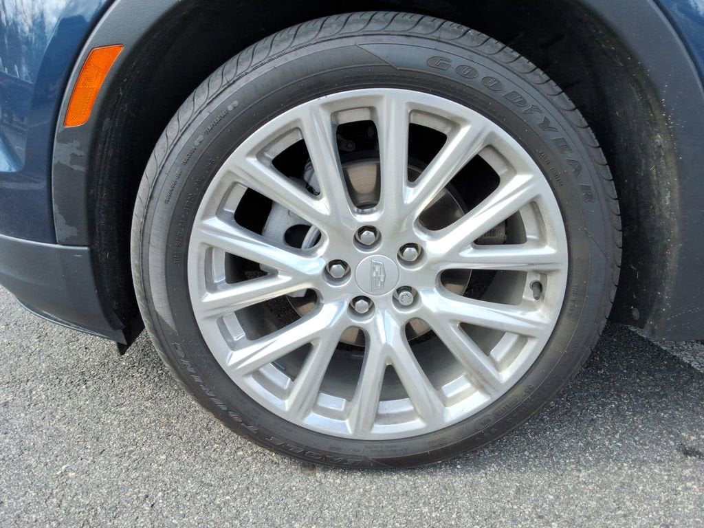 2021 Cadillac XT4 FWD Premium Luxury