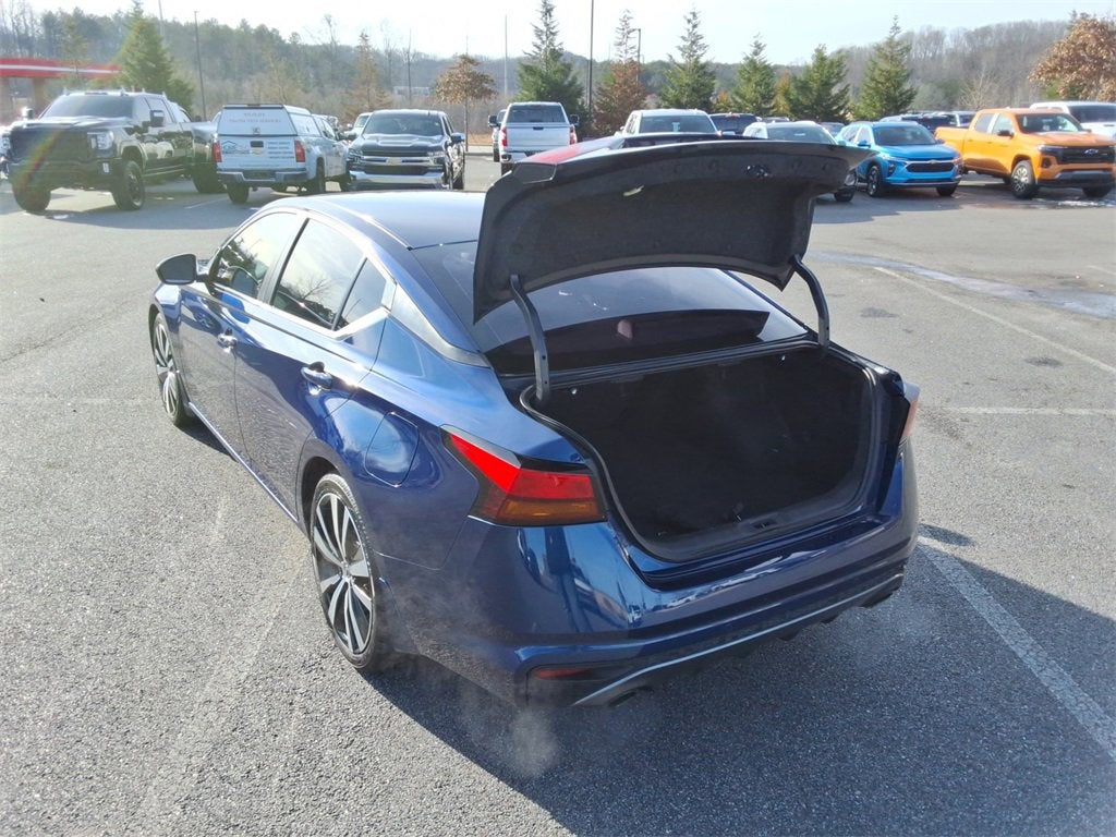 2020 Nissan Altima SR FWD