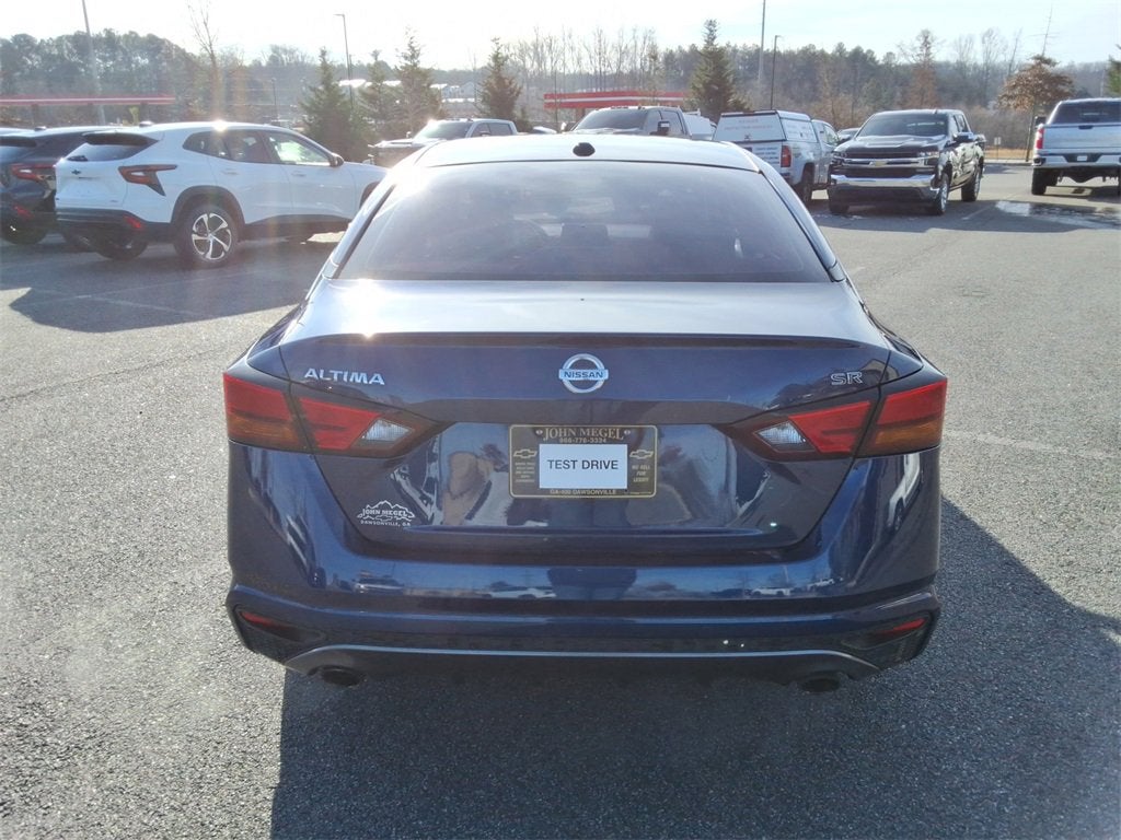 2020 Nissan Altima SR FWD