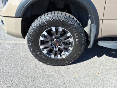 2020 Nissan TITAN Crew Cab PRO-4X 4x4