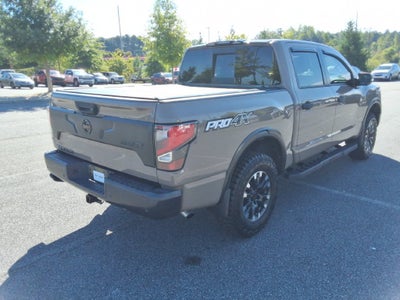 2020 Nissan TITAN Crew Cab PRO-4X 4x4