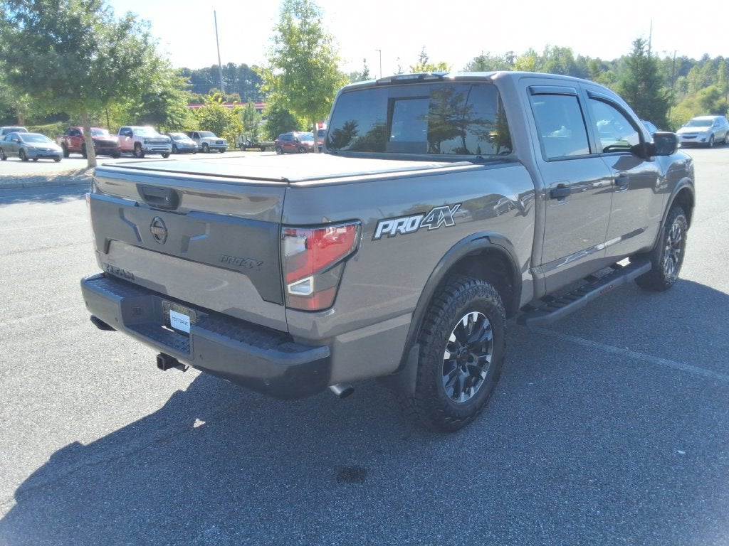 2020 Nissan TITAN Crew Cab PRO-4X 4x4