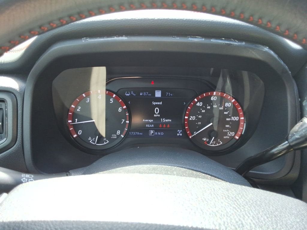 2024 Nissan TITAN Crew Cab PRO-4X 4x4