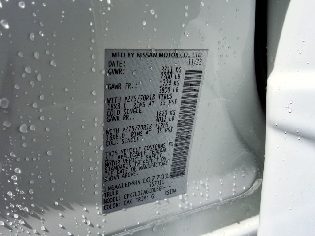 2024 Nissan TITAN Crew Cab PRO-4X 4x4