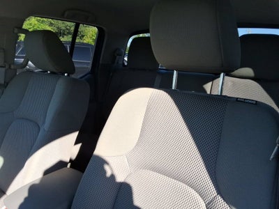 2021 Nissan Frontier Crew Cab SV 4x2