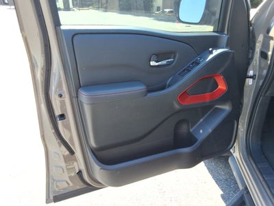 2024 Nissan Frontier Crew Cab PRO-4X 4x4