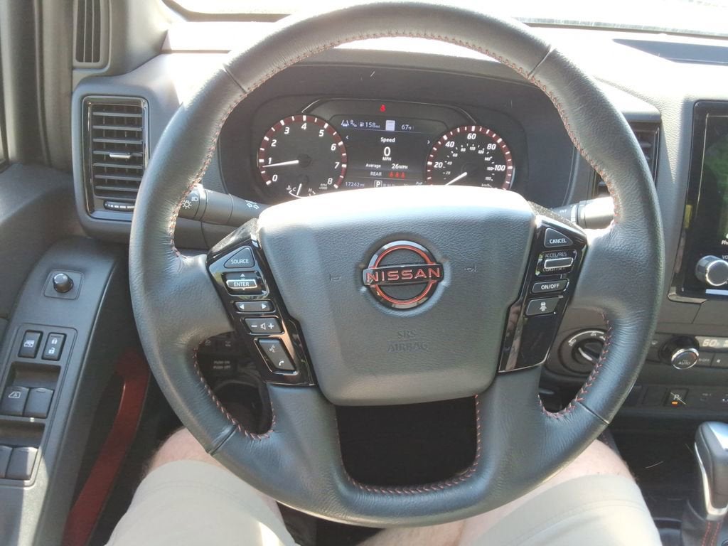 2024 Nissan Frontier Crew Cab PRO-4X 4x4