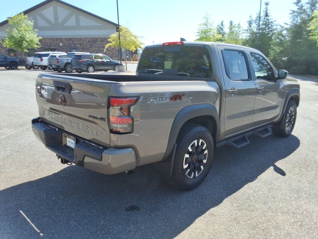 2024 Nissan Frontier Crew Cab PRO-4X 4x4
