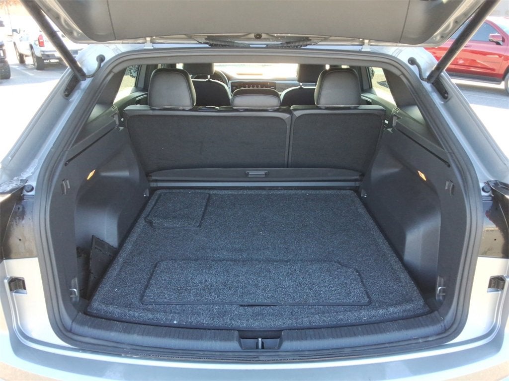 2022 Volkswagen Atlas Cross Sport 3.6L V6 SE w/Technology