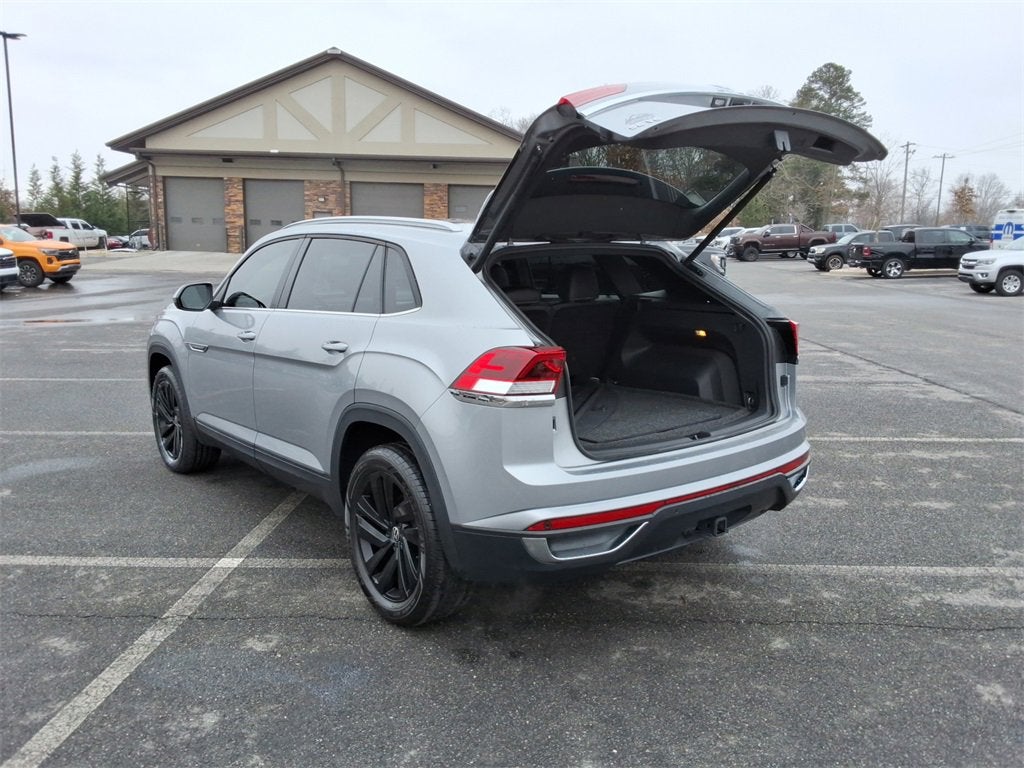 2022 Volkswagen Atlas Cross Sport 3.6L V6 SE w/Technology