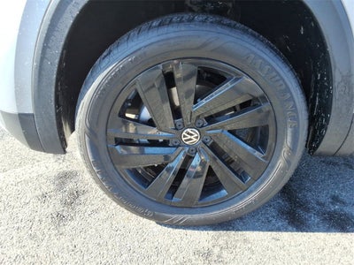 2022 Volkswagen Atlas Cross Sport 3.6L V6 SE w/Technology