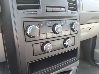 2009 Dodge Grand Caravan SE