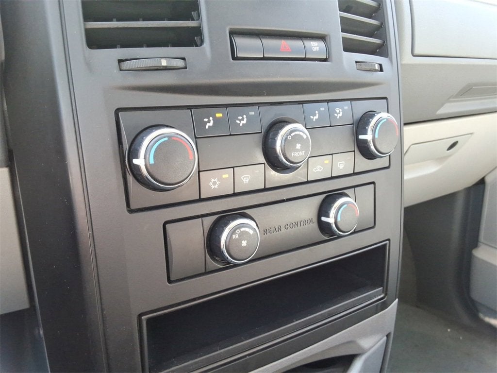 2009 Dodge Grand Caravan SE