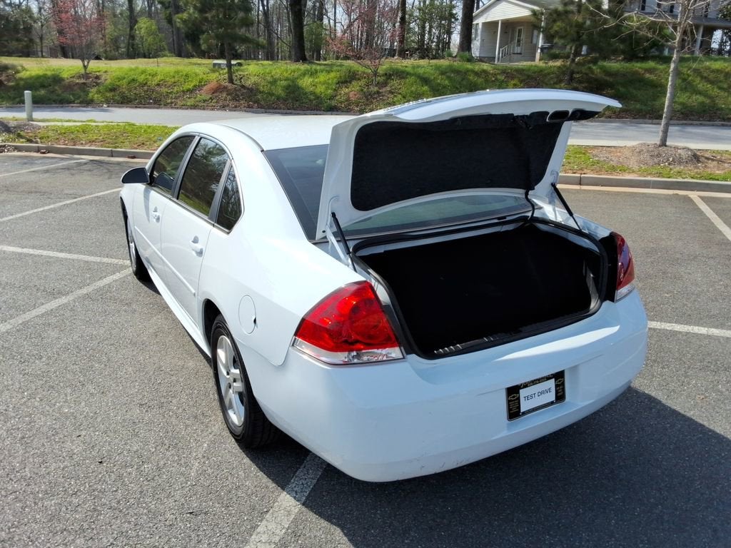 2010 Chevrolet Impala LS