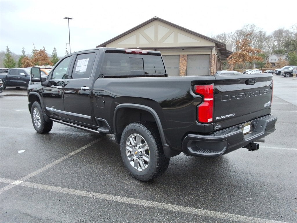 2026 Chevrolet Silverado 3500 HD High Country