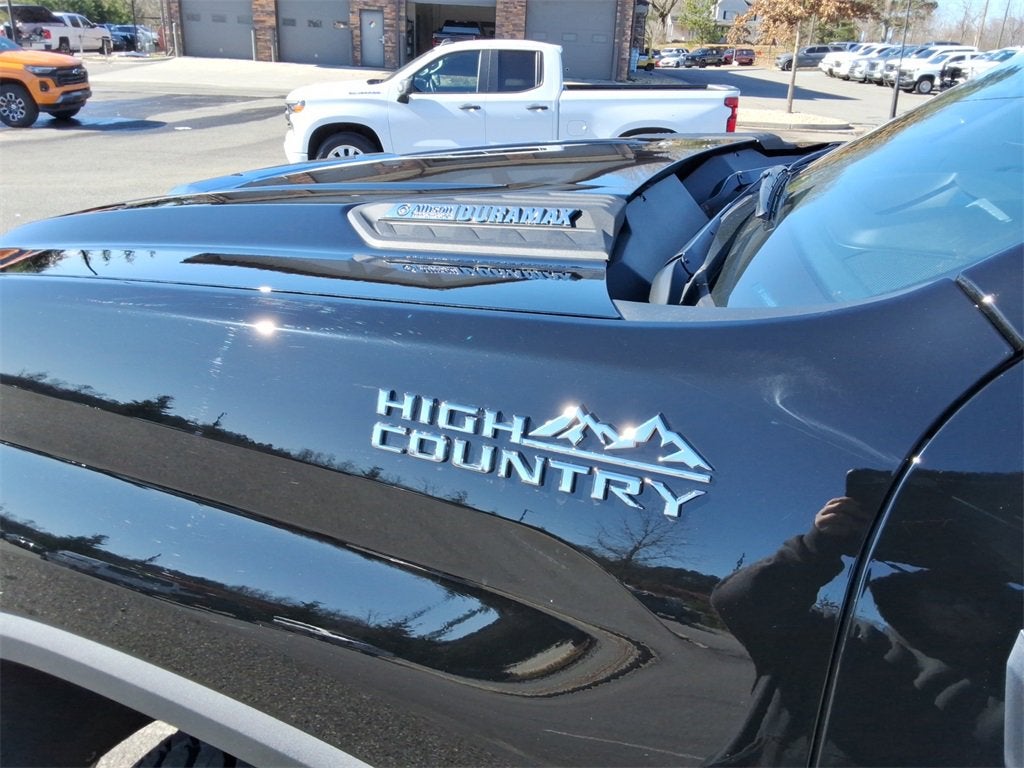 2025 Chevrolet Silverado 3500 HD High Country