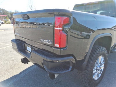 2025 Chevrolet Silverado 3500 HD High Country