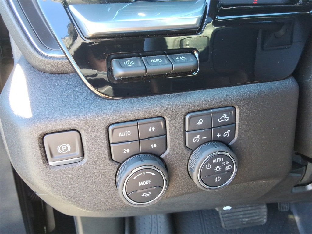 2025 Chevrolet Silverado 3500 HD High Country