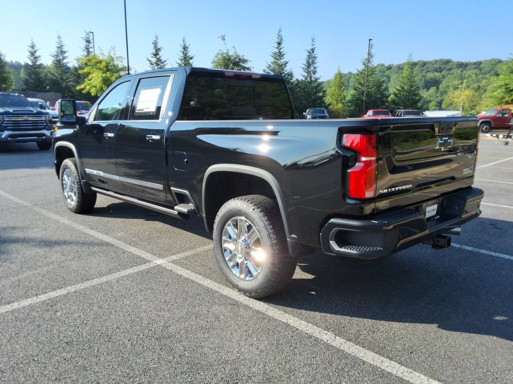 2026 Chevrolet Silverado 3500 HD High Country
