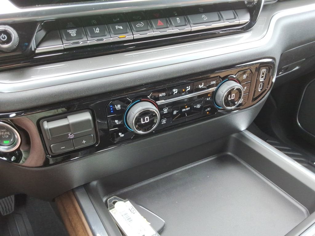 2026 Chevrolet Silverado 3500 HD High Country