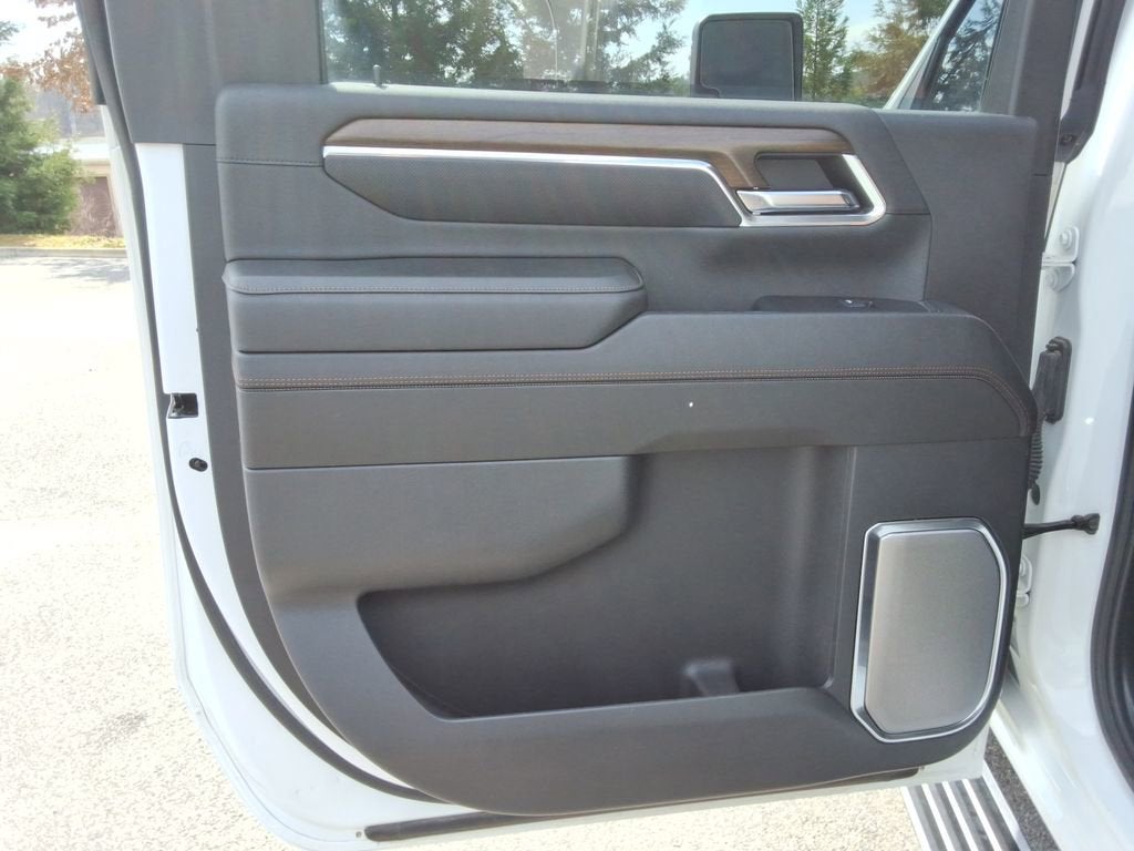 2024 Chevrolet Silverado 3500 HD High Country