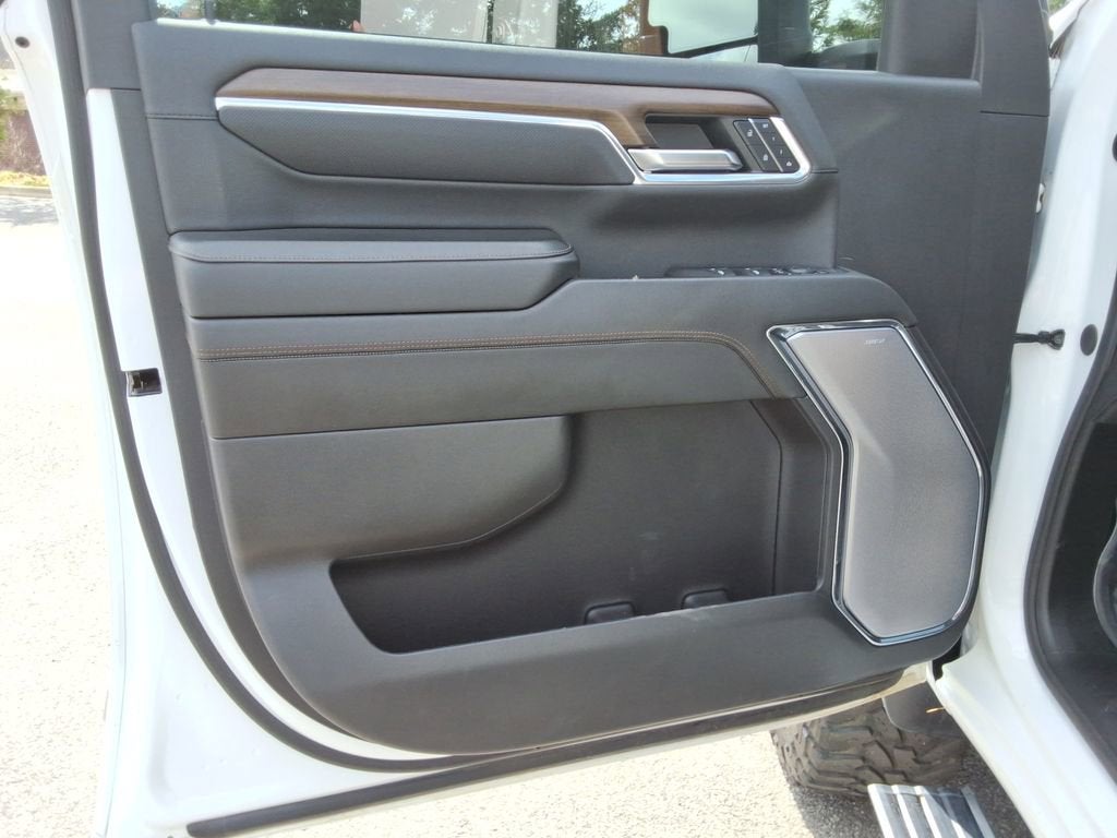 2024 Chevrolet Silverado 3500 HD High Country