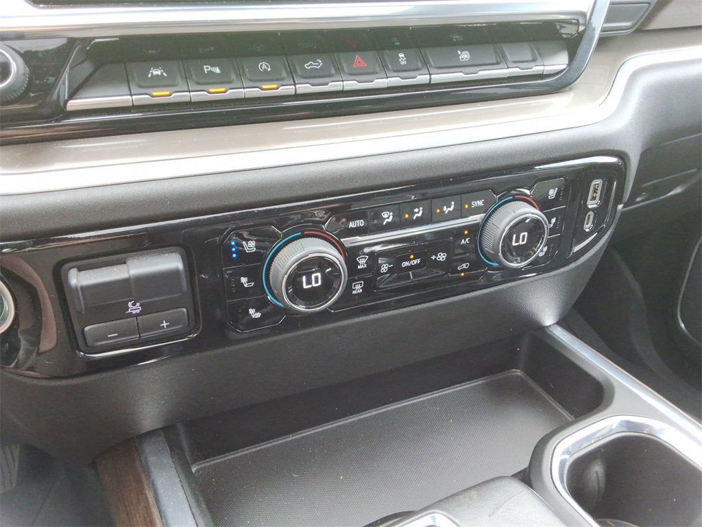 2022 Chevrolet Silverado 1500 High Country