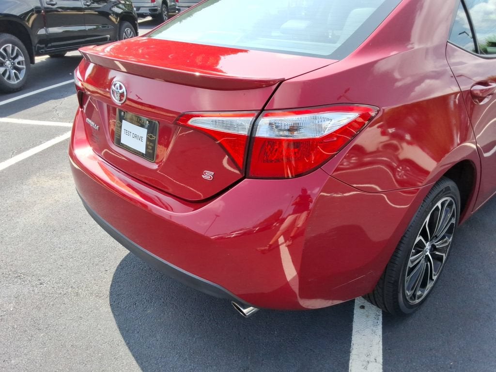 2015 Toyota Corolla S Plus