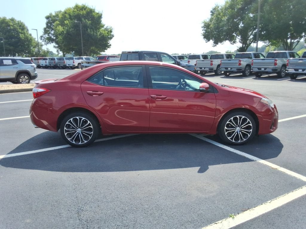 2015 Toyota Corolla S Plus