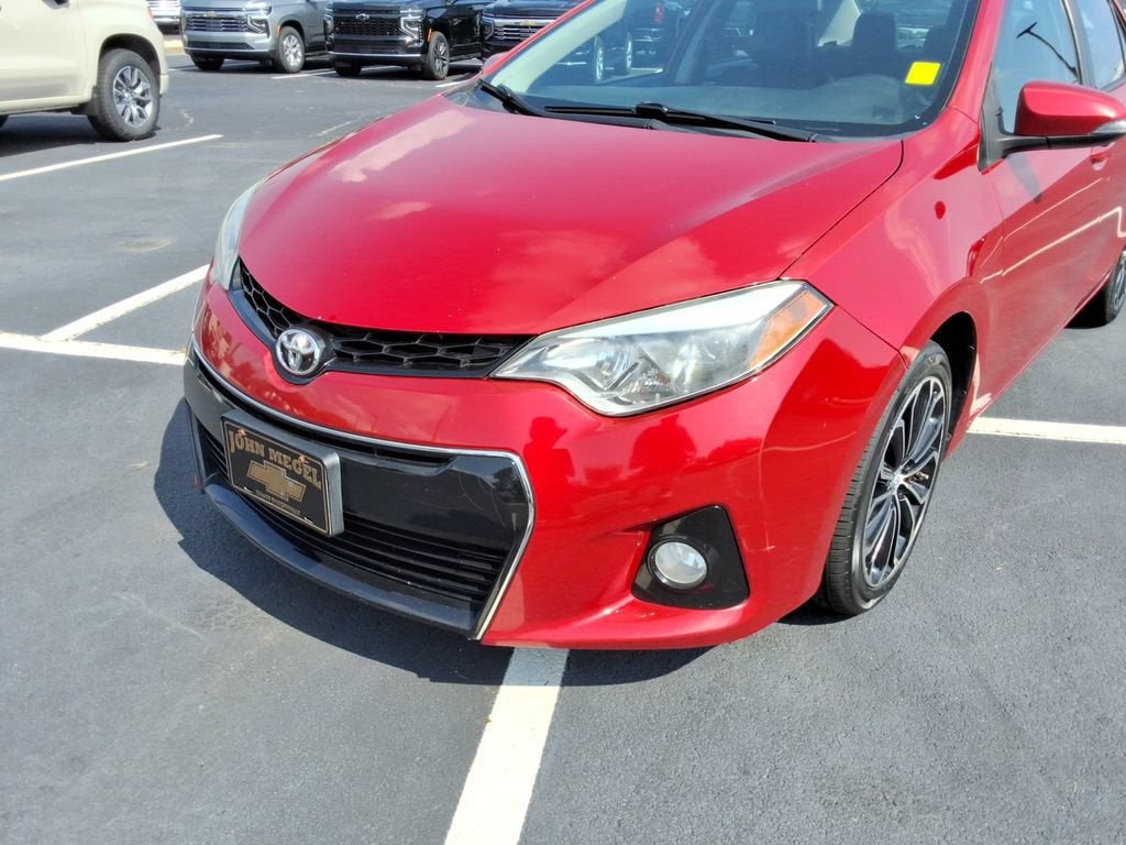 2015 Toyota Corolla S Plus