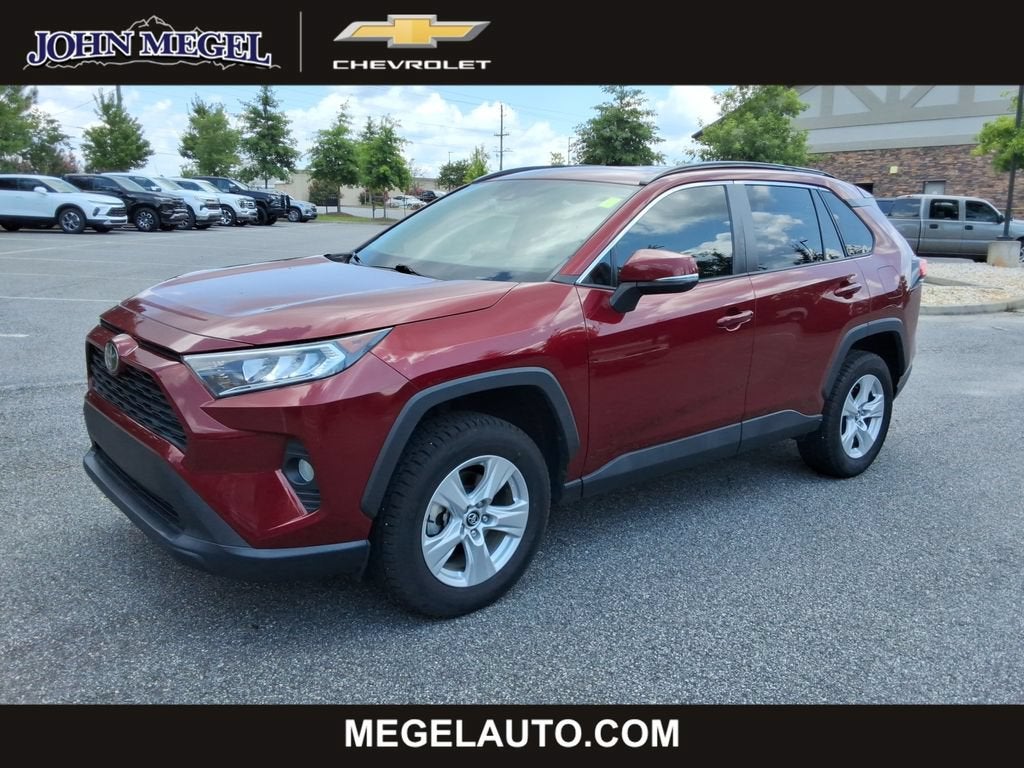 2020 Toyota RAV4 XLE