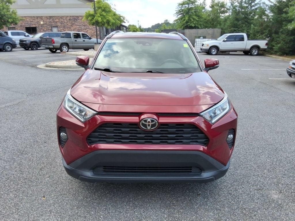 2020 Toyota RAV4 XLE