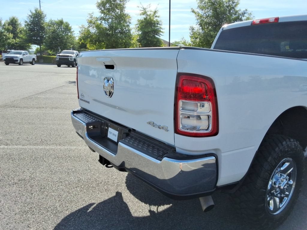 2020 RAM 2500 Big Horn Crew Cab 4x4 6'4" Box