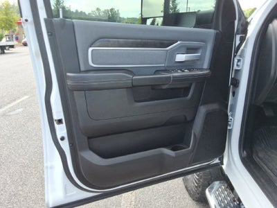 2021 RAM 2500 Big Horn Crew Cab 4x4 6'4" Box