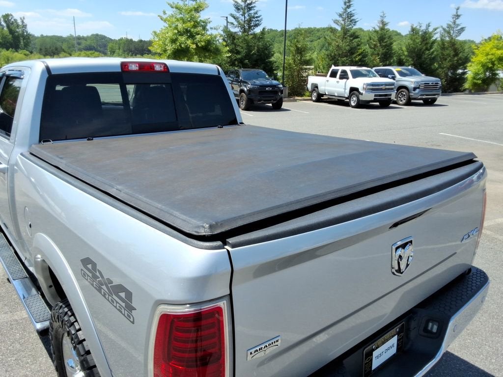 2018 RAM 2500 Laramie Crew Cab 4x4 6'4" Box