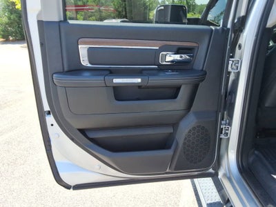 2018 RAM 2500 Laramie Crew Cab 4x4 6'4" Box