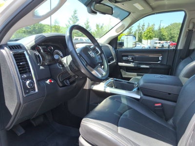 2018 RAM 2500 Laramie Crew Cab 4x4 6'4" Box