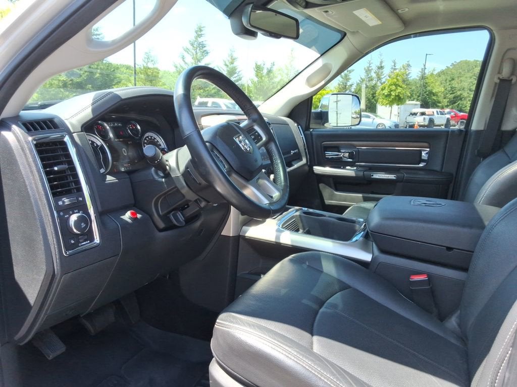 2018 RAM 2500 Laramie Crew Cab 4x4 6'4" Box